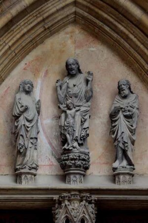 Triangel — Nordwestportal/ Jungfrauenportal — Skulpturengruppe