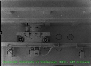 Automatisches Schienenbeförderungssystem samt Conveyor-Wagen im Isotopenlaboratorium (IL)