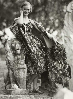 Modeaufnahme, Modell Ann Klem im Ringling Museum