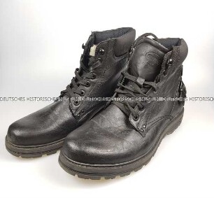 Schnürstiefel (ein Paar), Zoll