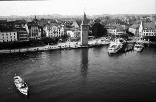 Lindau: Hafen und Kai, vom Leuchtturm, von oben