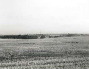 Wilsdruffer Pflege. Feldflur zwischen Unkersdorf und Roitzsch westlich des TP 296,0. Blick von der Straße zwischen Unkersdorf und Roitzsch nach Norden gegen Oberwartha