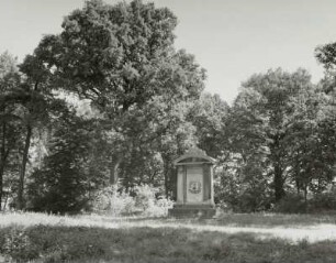 Denkmal für Carl Dietrich Lothar Graf von Hohenthal