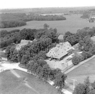 Gut Stegen (Krögersweg): Luftbild: im Hintergrund die Alster