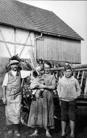 Niederschöna-Hetzdorf-Herrndorf. Obermühle, Familie Hofmann? Repro