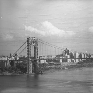 New York, Ansicht der George-Washington-Brücke über den Hudson River