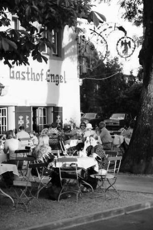 Nonnenhorn: Gasthausschild an Gartenwirtschaft "Engel"