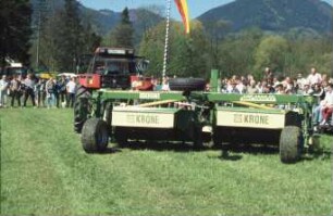 Fotografie: Futtererntetechnik, Mähwerk, Scheibenmähwerk, Mähaufbereiter