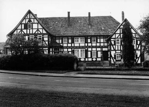 Forsthaus; Wanfried, Dorfstraße 46, Dorfstraße 48