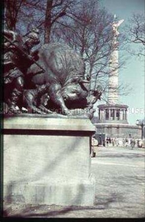 Die Siegessäule an ihrem neuen Standort am Großen Stern