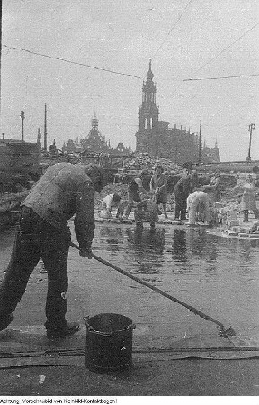 Dresden, Georgij-Dimitroff-Brücke, im Bau, Oberbürgermeister Walter Weidauer, 1949