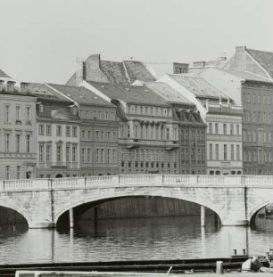 Berlin, Inselbrücke