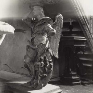 Kanzelträger (Engel)