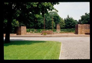 Zentralfriedhof 14.7.75.