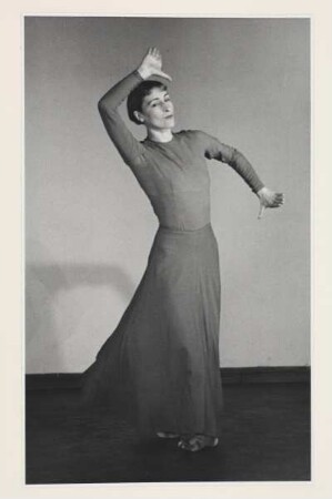 Studie aus Solotanz "Nach einem Bolero" zur Musik von Maurice Ravel, Deutsches Hygiene-Museum Dresden. Seite 2
