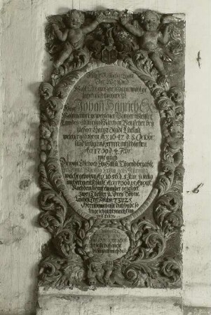 Grabstein des Johann Heinrich Exs (1647-1709) und seiner Ehefrau Anna Martha, geborenen Sturm (1656-1706)
