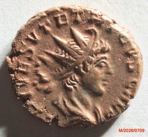Römische Münze, Nominal Antoninian, Prägeherr Tetricus I. für Tetricus II., Prägeort Gallien, Original