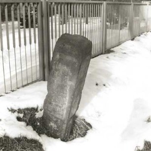 Wegestein. Sandstein. 19. Jahrhundert. Wilsdruff-Limbach, Kreuzung Nossener/Birkenhainer Straße