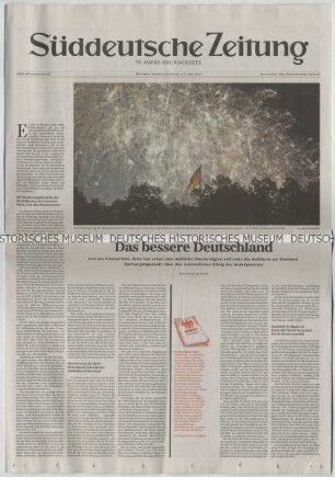 Sonderausgabe der Tageszeitung "Süddeutsche Zeitung" mit Titel zum 70. Jahrestag des Grundgesetzes
