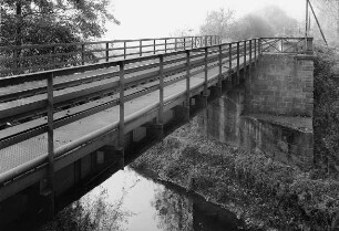 Eisenbahnbrücke über die Gersprenz (Brückenanlage); Reinheim, Eisenbahn, Gersprenz, Bach-Heubach