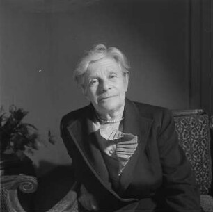Porträts von Thomas Mann und seiner Frau Katia : Porträt von Katia Mann