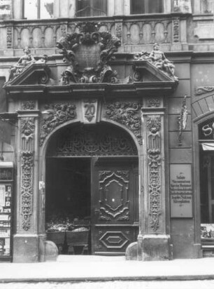 Zittau, Innere Weberstraße 20. Wohnhaus "Grätzsches Haus" (um 1710/1717. Portal