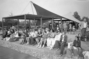 Sport- und Schwimmclub e.V. Karlsruhe-Waldstadt. Vereinsbetrieb in der SSC-Sporthalle