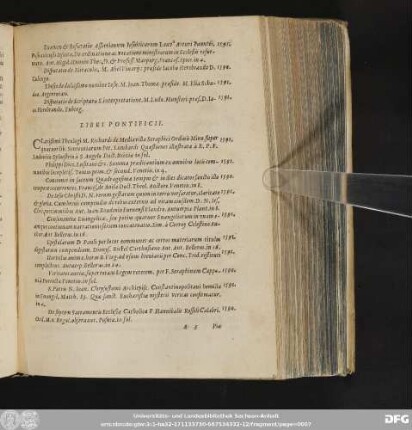 Libri Pontificii.