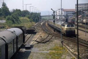 Schwäbisch Hall Hessental Lok 215 054 D UIC-X-Wagen_Ausfahrsignale Bauzug Drehscheibenzufahrt