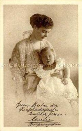 Kronprinzessin Cecilie mit ihrer Tochter Alexandrine