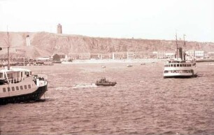 Helgoland: Hafen vom Schiff aus