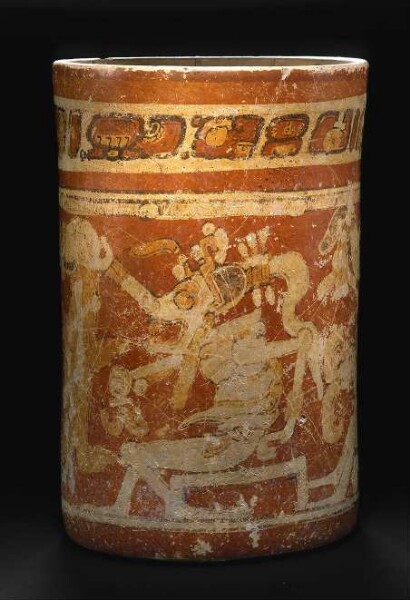 Cylindrical vessel with way scene