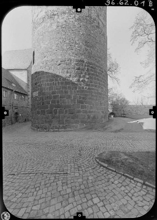 Leisnig, Burglehn 6. Burg Mildenstein (11. Jh., Umbau E. 14. Jh. und nach 1549). Bergfried