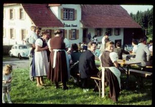 Schellenmarkt auf der Biereck an Pfingsten