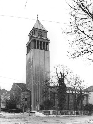 Ev. Nicolaikirche (Kirche, ev.); Frankfurt, Rhönstraße 32