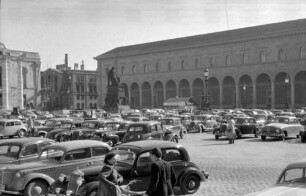 München: Parkplatz am Residenzplatz