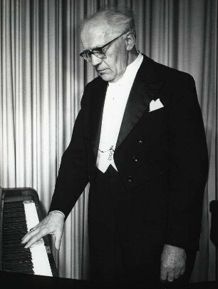 Wilhelm Backhaus
