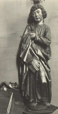 Apostel Johannes aus der Kreuzigungsgruppe