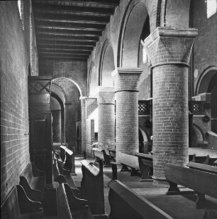Jerichow, ehem. Stiftskirche, südl. Seitenschiff, nach Osten