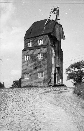 Sagard. Paltrockmühle (1850 als Bockmühle erbaut)