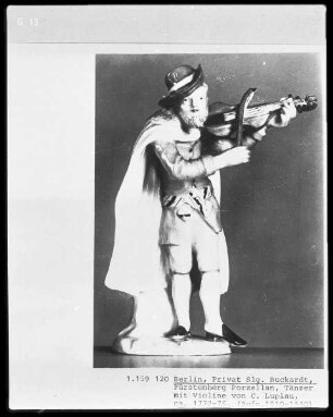 Tänzer mit Violine