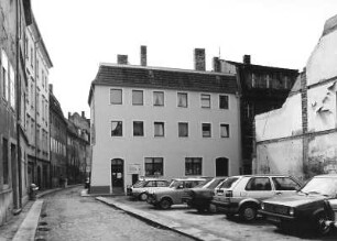 Bautzen, Hintere Reichenstraße 3/5. Wohnhaus. Eingangsseite von der Hauensteiner Gasse