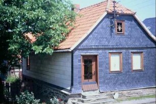 eingeschossiges Wohnhaus