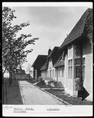 Bucher Nervenanstalt, Infektionsgebäude