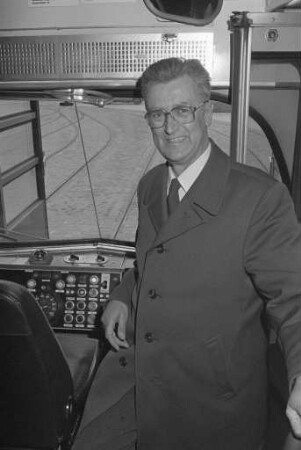 Oberstraßenbahnwagenführer bei den Verkehrsbetrieben Karlsruhe Norbert Brauns