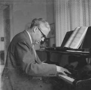 Porträt Kapellmeister Wilhelm Hübner