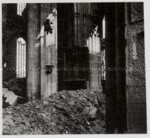Nürnberg, Zerstörte St.-Lorenz-Kirche, Inneres
