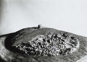Bronzezeitliches Hügelgrab, Lausitzer Kultur, um 1000 v. Chr.