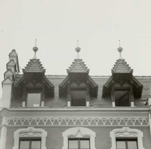 Cottbus, Berliner Straße 54. Wohnhaus (um 1910). Dacherker (Berliner Straße)