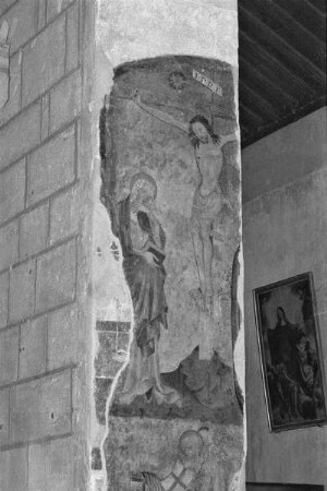 Kreuzigungsszene und die Darstellung des heiligen Georg im Kampf mit dem Drachen — Kreuzigung